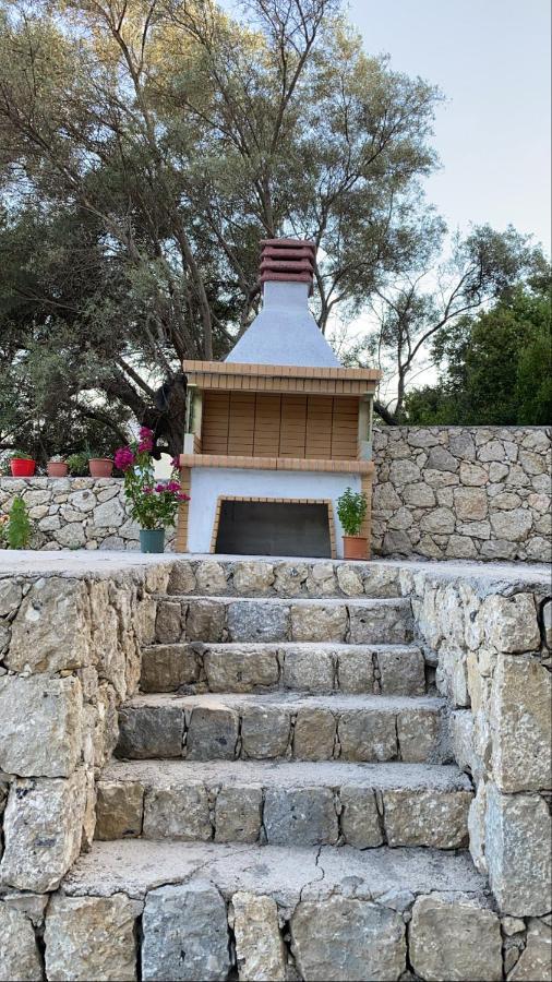 Elina'S Maisonette Επίσκοπος Εξωτερικό φωτογραφία